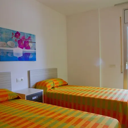 Rentalmar Families Paradise Village Apartment *