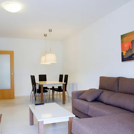 Rentalmar Families Paradise Village