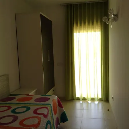 Rentalmar Families Paradise Village Apartment