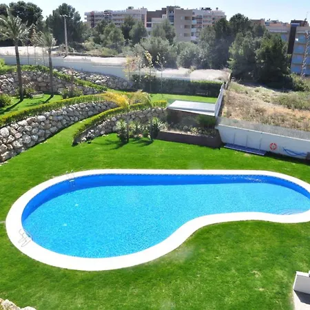 Rentalmar Families Paradise Village