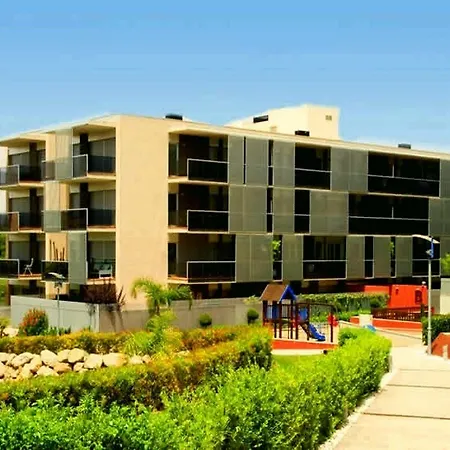 Rentalmar Families Paradise Village * Salou